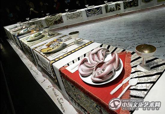 《晚宴》 朱迪·芝加哥 1974–1979年.jpg 《晚宴》 朱迪·芝加哥 1974–1979年.jpg