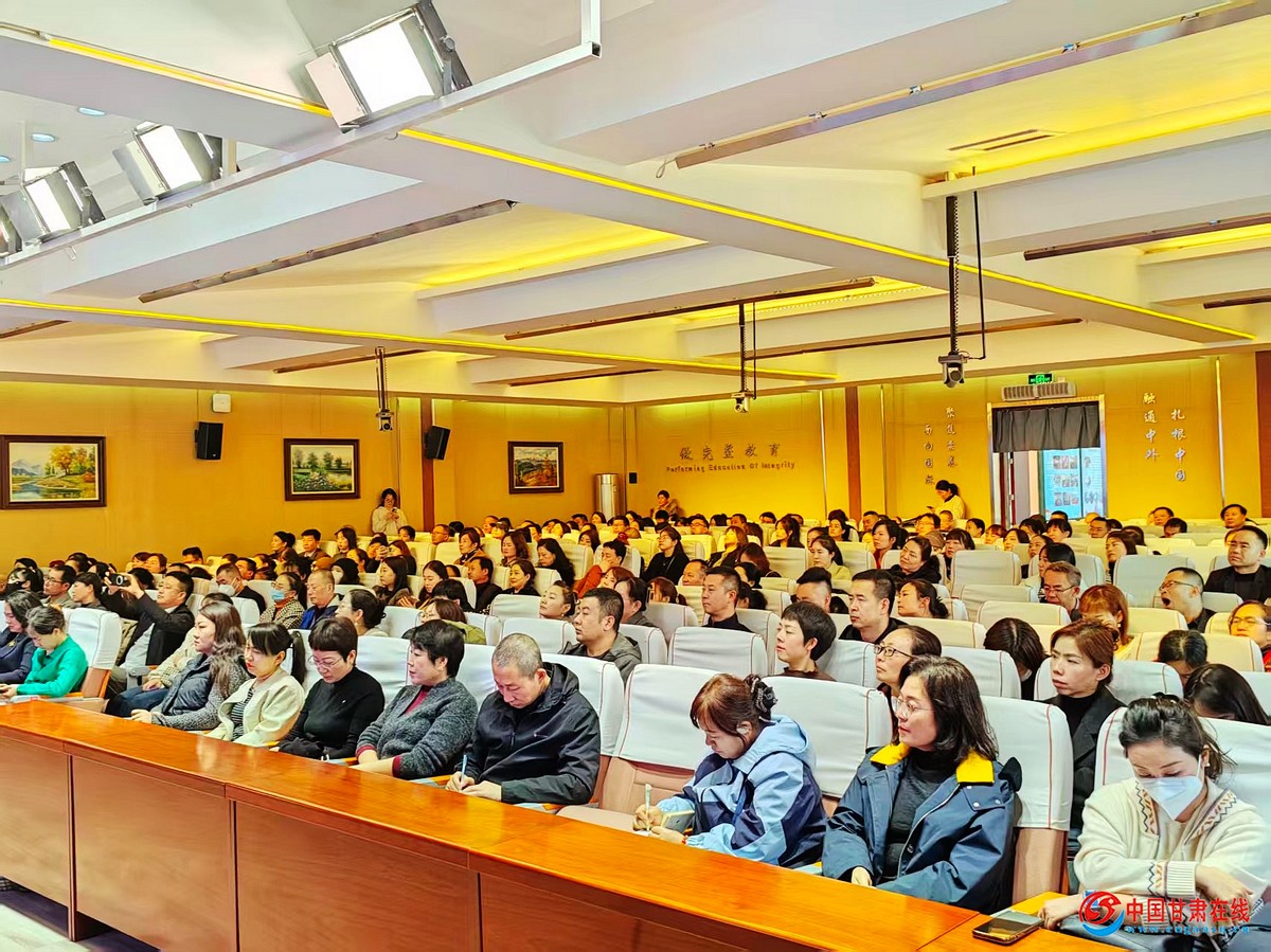 37cc6a0d131e7a7eaf76c54d36628161.jpg nEO_IMG_3.jpg