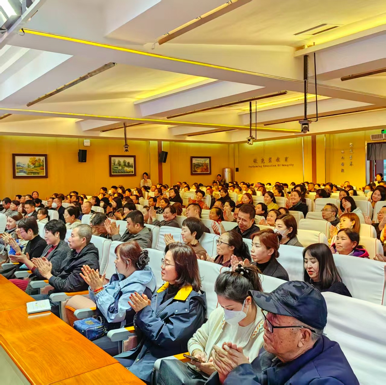 3b38e99e22979a8f889e23bc78b6196c.jpg 5.jpg