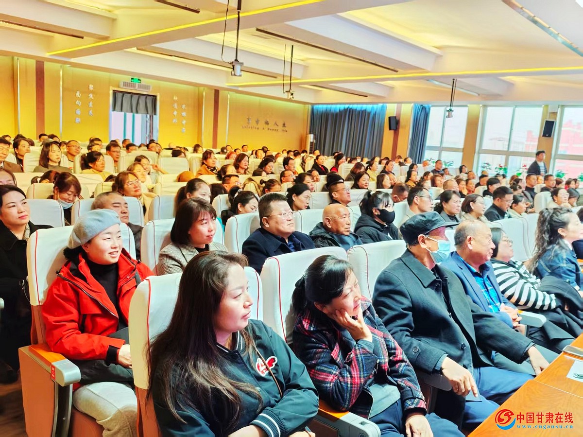 e0c7ca286f8c5f9038d4cf4cf63b9bdd.jpg nEO_IMG_4.jpg