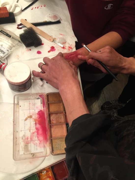 ��ʥ�� | 5���������˿�ױ������Ѫ�Ľ�ʬ���Ǻ���Ѫ��