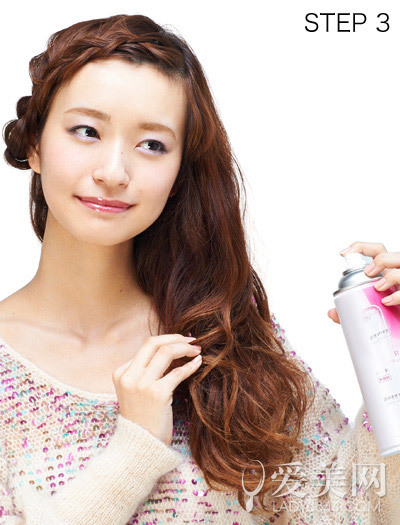 霸气盘发VS甜美编发冬日就要百变