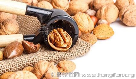 九道核桃养生食谱最能帮你补身体