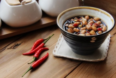 ��С���˵�ζƷ���Դ���4��ô�