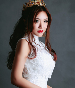 适合大脸新娘的发型推荐 这8款新娘发型显瘦