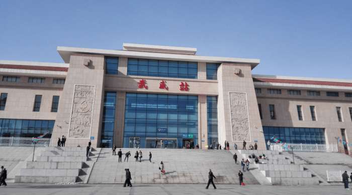 <a href=http://www.cngansu.cn/news/ target=_blank class=infotextkey>甘肃</a>五个豪华火车站,有你熟悉的吗?