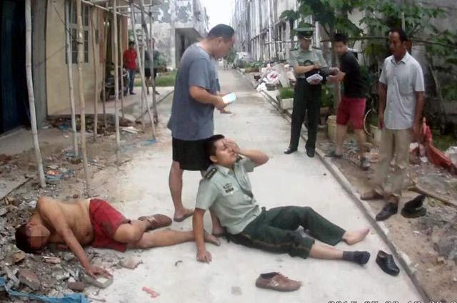 广西北海边防民警徒手接住跳楼男子