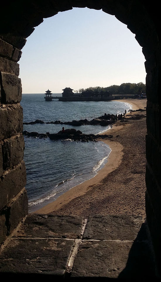 专家称从自然景观等级来看,毫无争议山海关景区是5A。