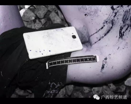 广西一女子被鬼故事吓坏 推搡中开枪打死老公