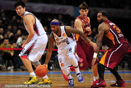 广东双雄一夜皆陷寒流 深圳近5年首次无缘季后赛