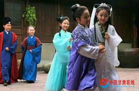 ٶߴˢ ѽкݼϷϷܼԦԭ