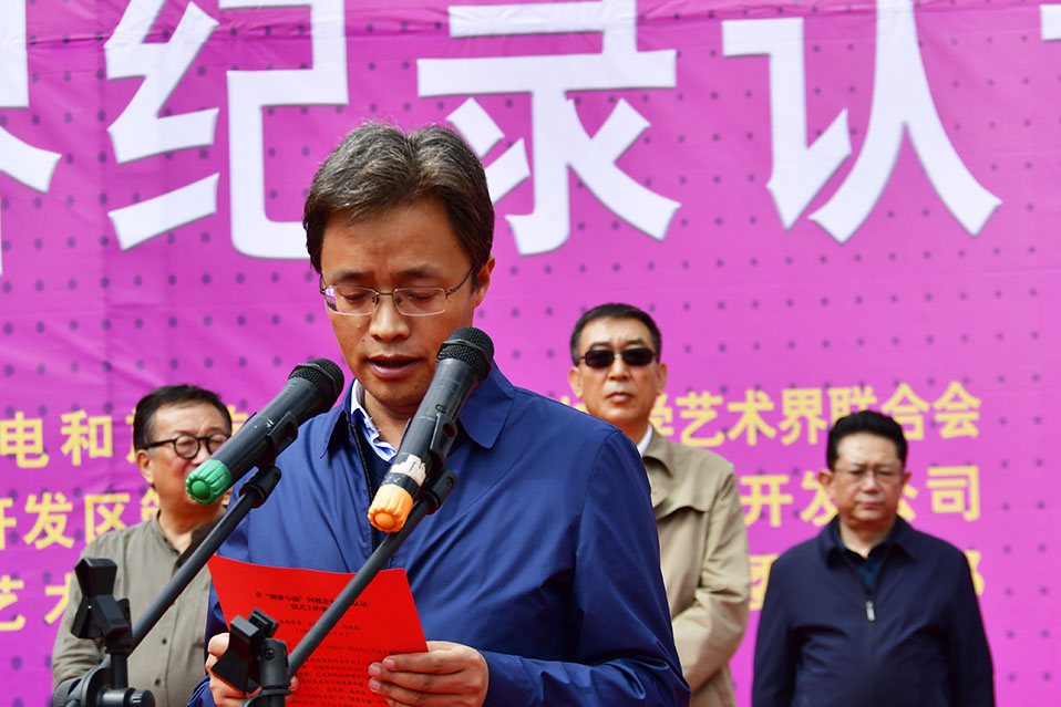 ca6c1bc0c3b0b2675f660e36575f2c16.jpg 027.jpg