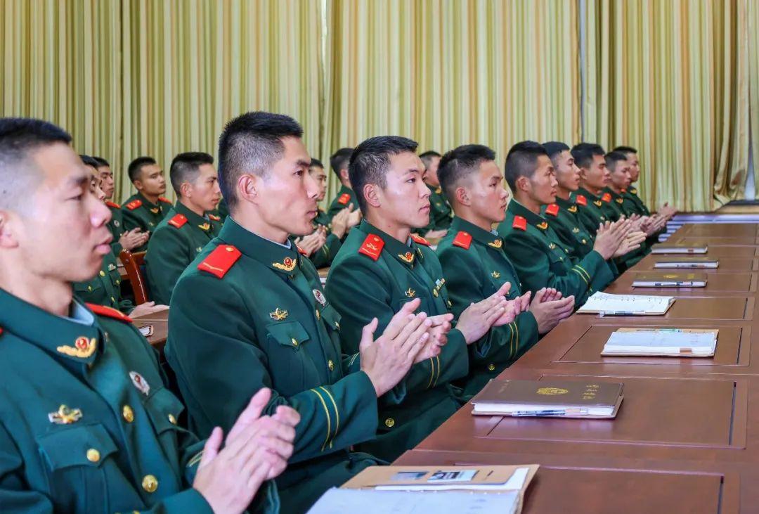 aa7f4768c986d5ed6e9a383dcda740da.jpg 3.jpg