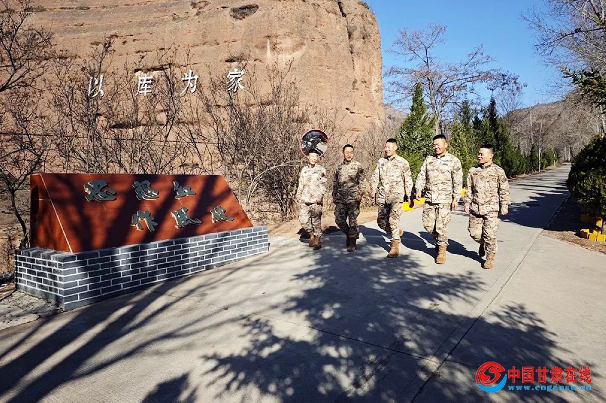 368b3d10e9b542c623ea4b490fdd9bc5.jpg nEO_IMG_5.jpg