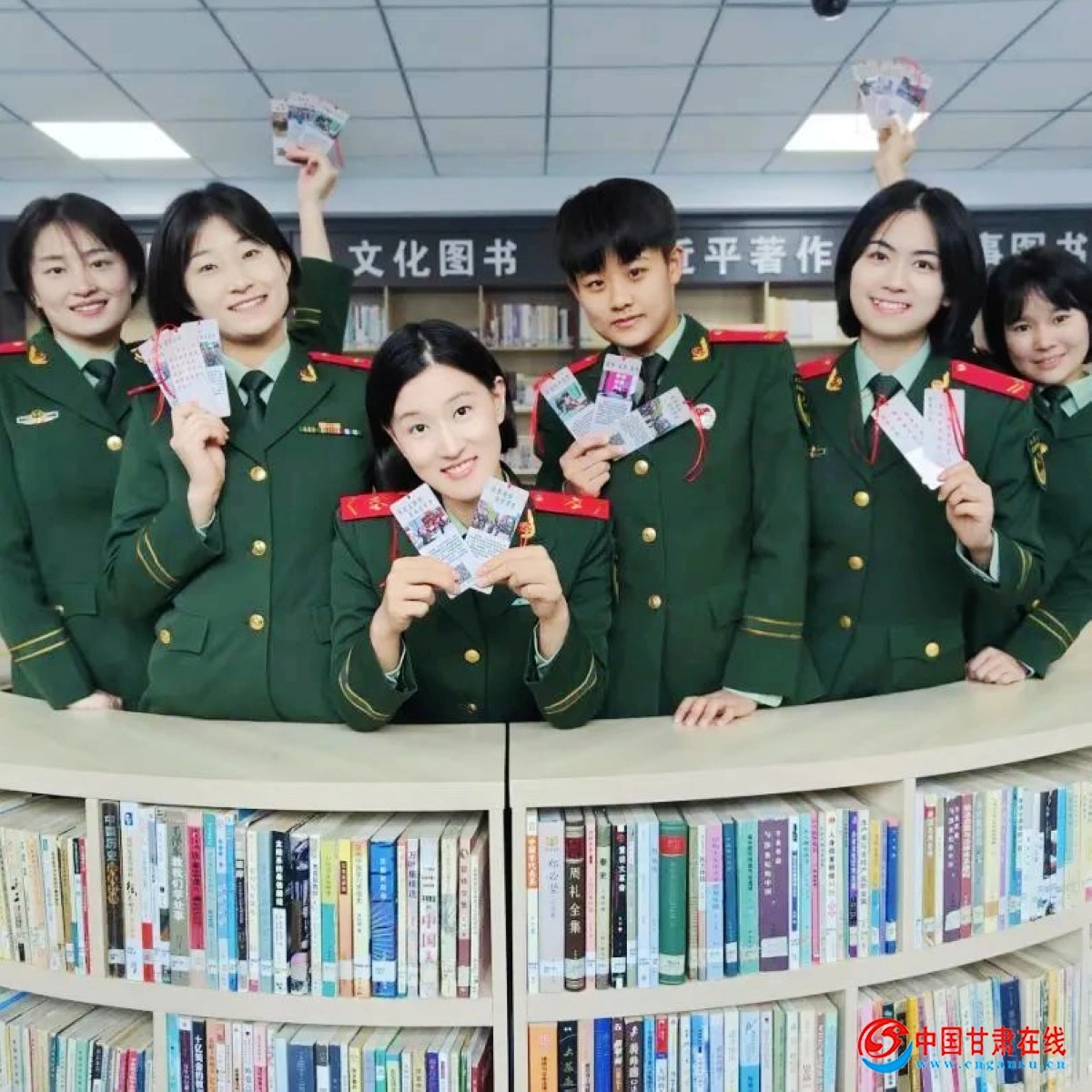 f91bd4e8374dbbab2489d14fb76d77eb.jpg nEO_IMG_92.jpg