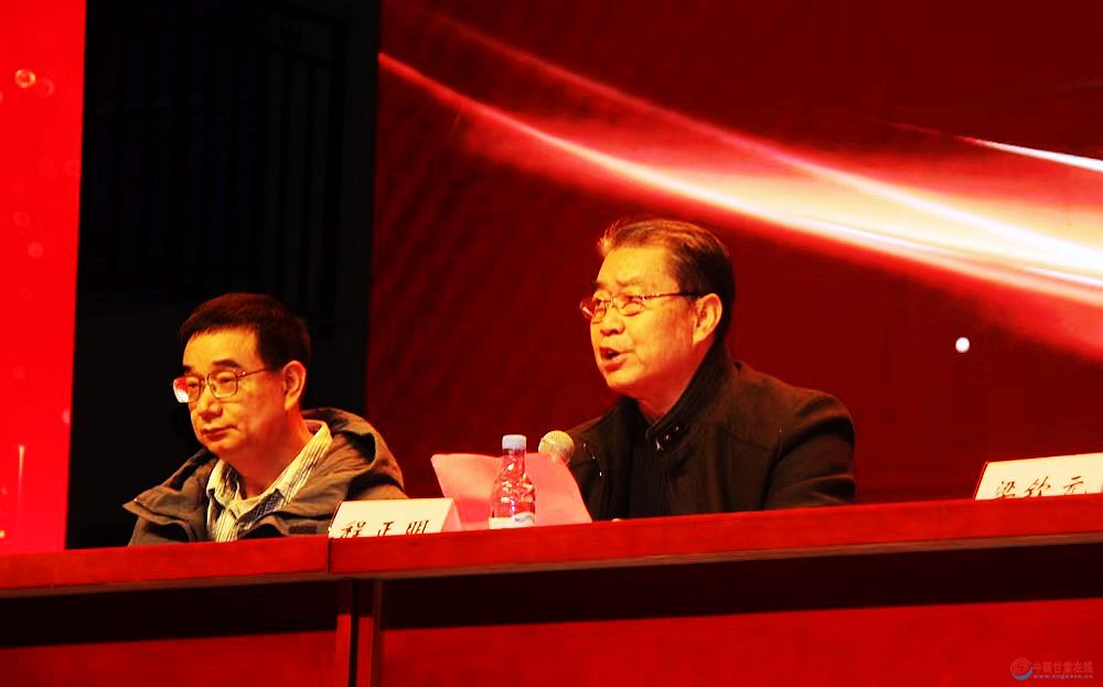 3082ef33f24f89f4702588acf47c0a7b.jpg nEO_IMG_2.jpg