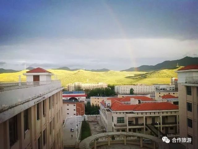 20180424_163419_005.jpg 看草原美少女们是如何开启美颜模式的