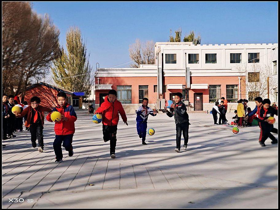 17d55f17de343fd19b2f97b36d78f743.jpg nEO_IMG_体育活动.jpg