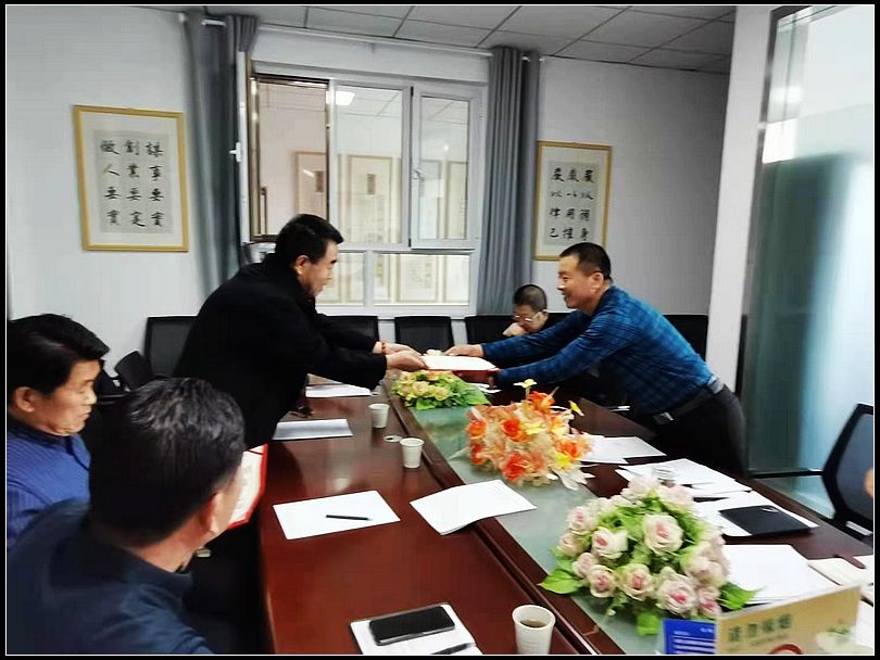 bf672ae40814f63c74dc6df8edd4b136.jpg nEO_IMG_5.jpg