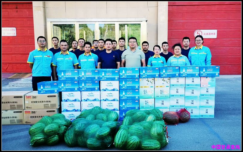 b35c9045dbbe9a540af4ca0ab38dbd92.jpg nEO_IMG_瓜州片区党支部慰问瓜州消防大队指战员.jpg