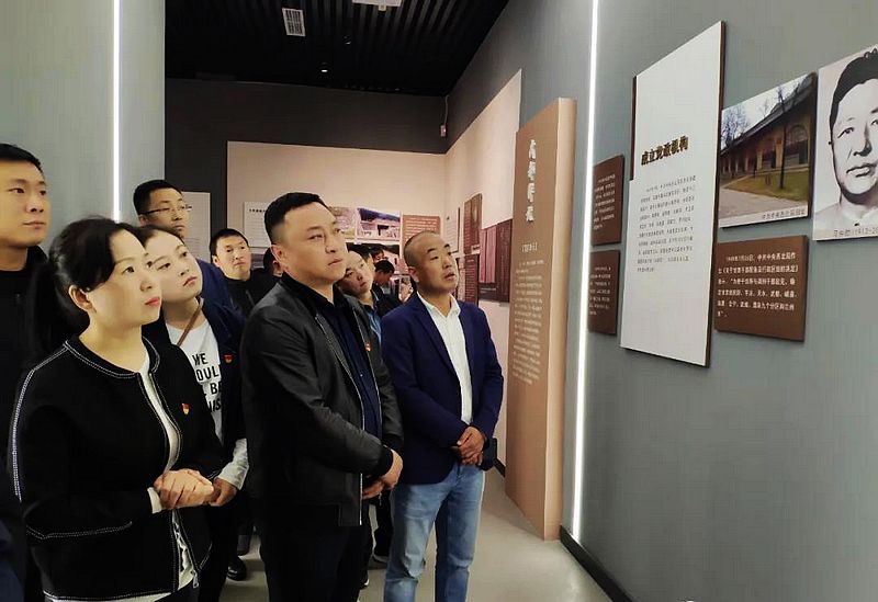 ce0d1258c8265fd2fdda182cf19ea450.jpg nEO_IMG_图片2.jpg