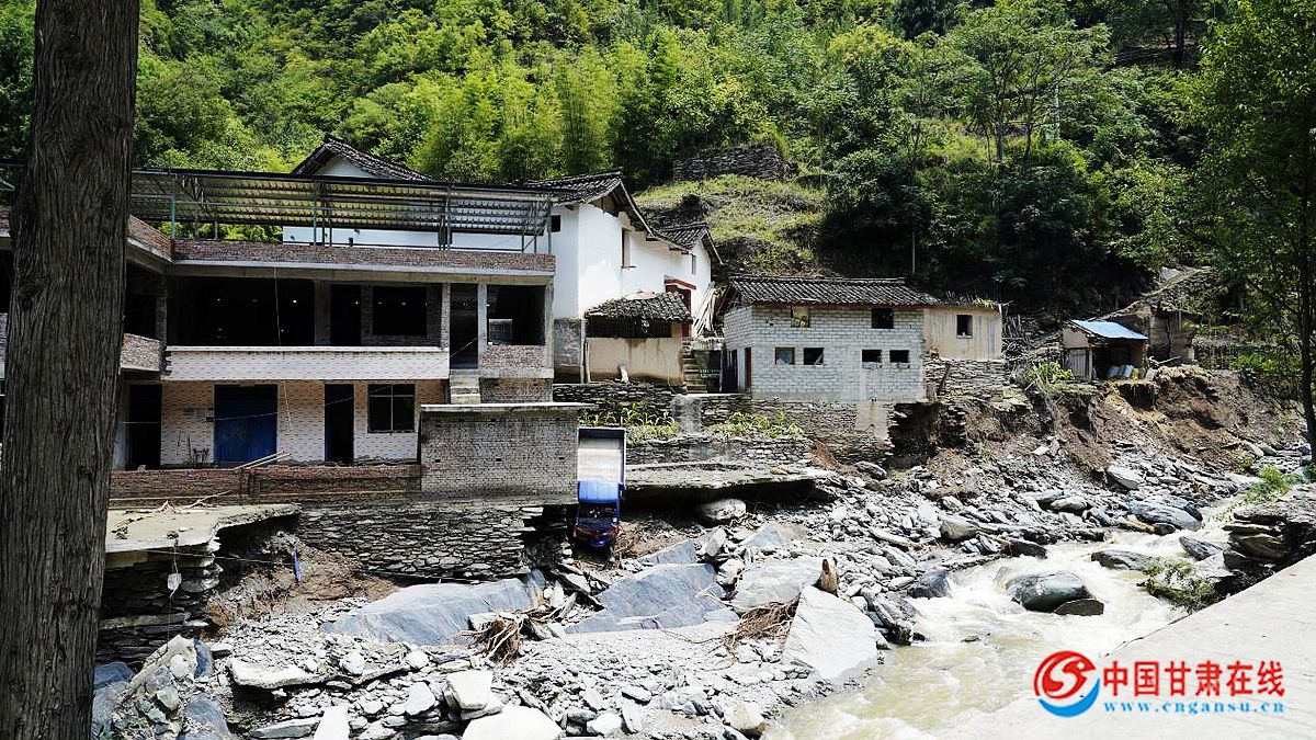 08e41eb0f4e513989d4c676e73f6f5d6.jpg nEO_IMG_图片3.jpg