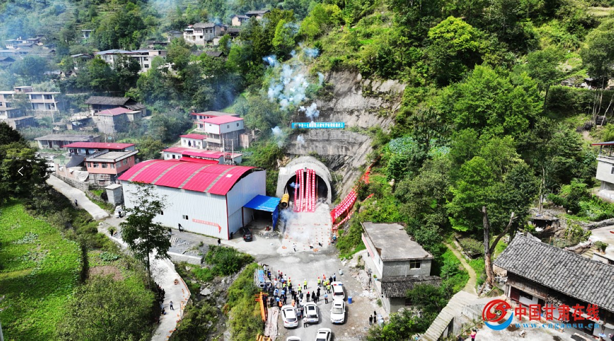 d246a02073cb2ad9a1c83ff08391f30c.jpg nEO_IMG_图片24.jpg