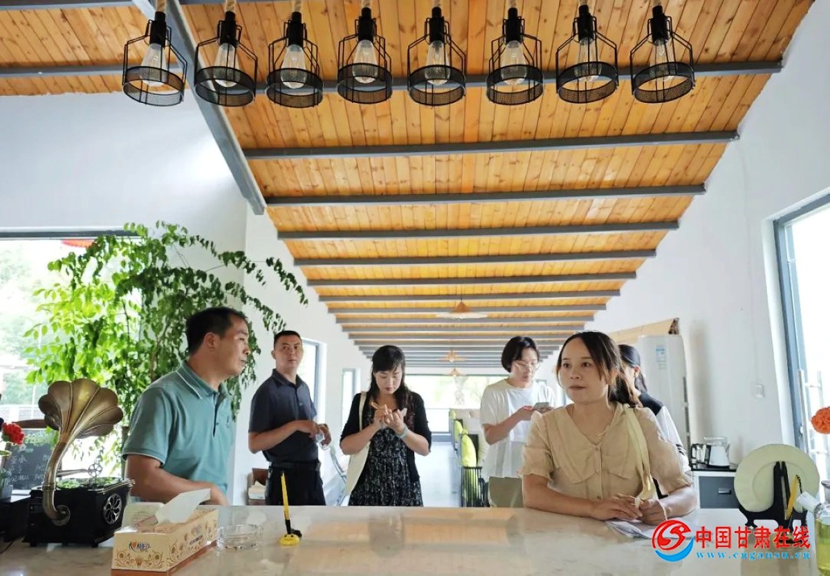 0606355d2a8d000a9af0444fc9545c1a.jpg nEO_IMG_图片43.jpg