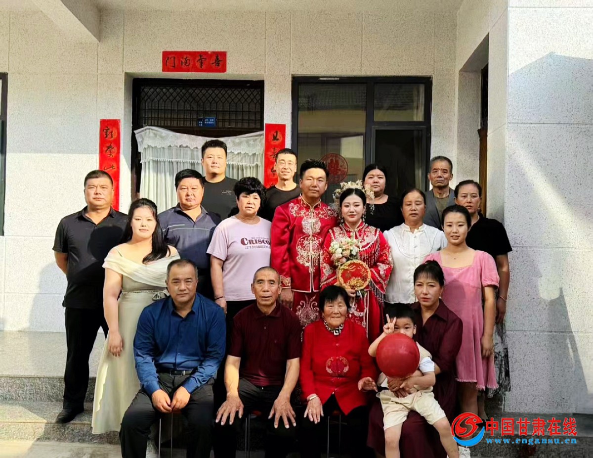 1b305f962b125a7b330a57694119f09c.jpg nEO_IMG_图片31.jpg