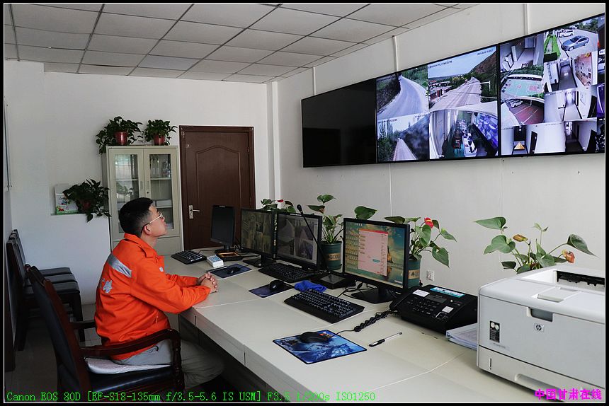 nEO_IMG_Ź· ﲩ.jpg