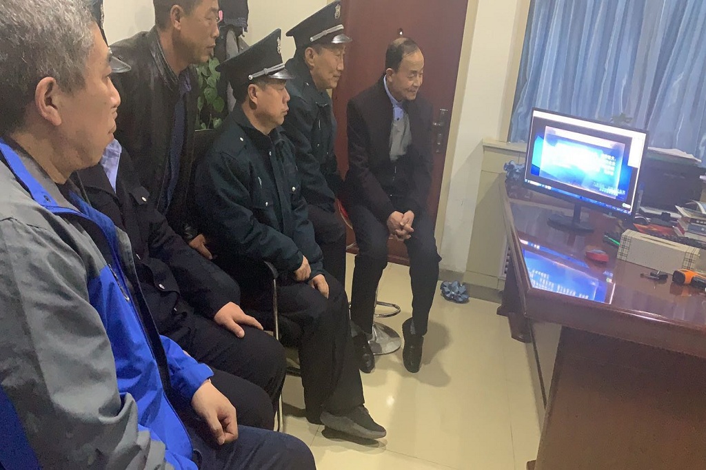 0679f1c0fca694e10e5a40354a5f79b8.jpg 3.jpg