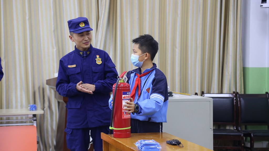 5e0cead258e75ea6621edaa146953373.jpg 4.jpg