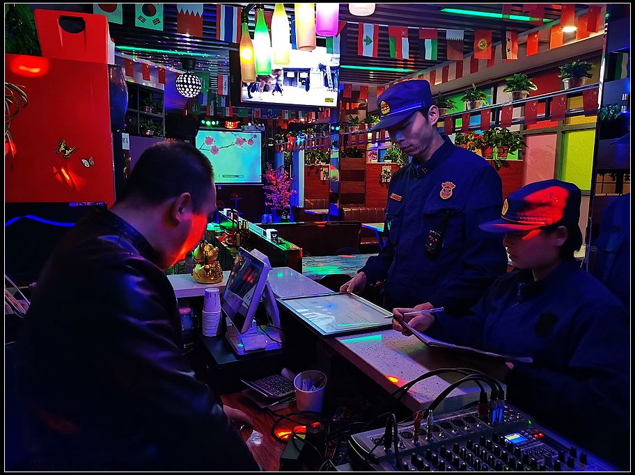 3817e968c8c72b2ae512503a6d54c1eb.jpg nEO_IMG_2.jpg