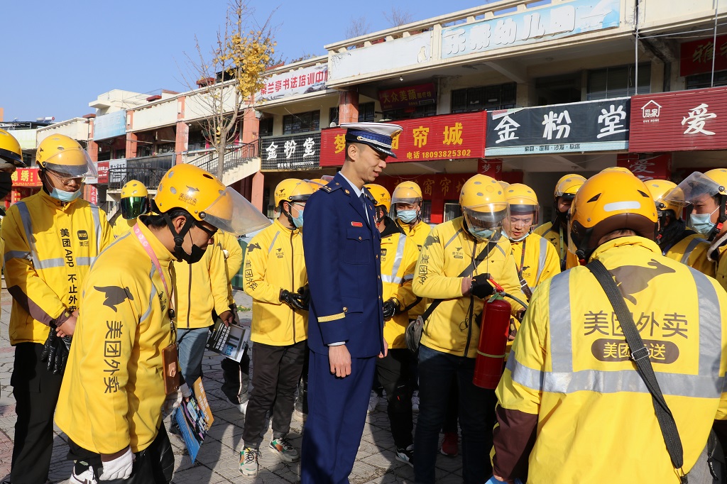 4e93659c97af1bbba39fe068435ef0ec.jpg 2.JPG