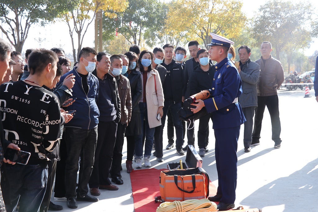 b5894ca14d025d3dcfbb51b6c146b99f.jpg 3.JPG