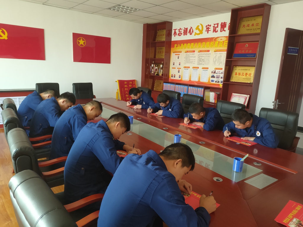 5b11ffd4c957094c3183d1ff512f5753.jpg 照片 (4).jpg