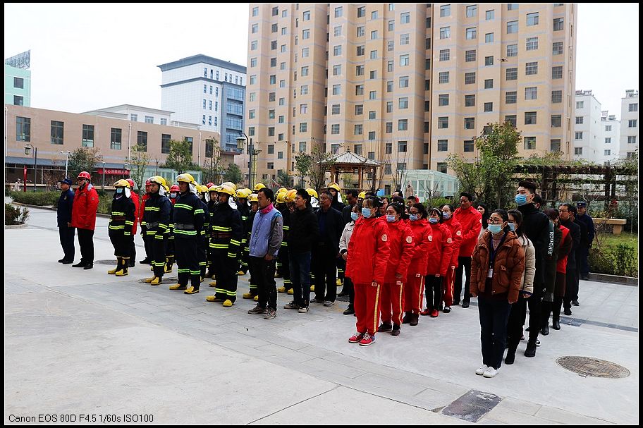 ad9e3e5aab50b8fe6bad3381d41c5eaf.jpg nEO_IMG_02.jpg