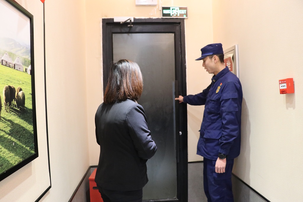 261592b4fa0d47adc1a9854acb613450.jpg IMG_0749.JPG