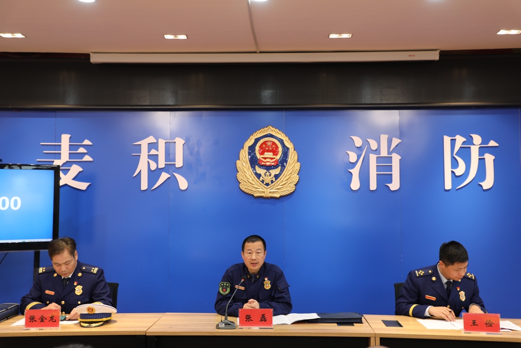 6956f6b82f5e767f348634d671d6a2d7.jpg 6H1A1955.JPG