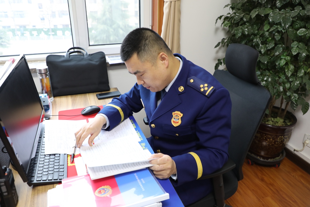 e8d19a424ce6bb96ad291d9452afdf3e.jpg 6H1A1876.JPG