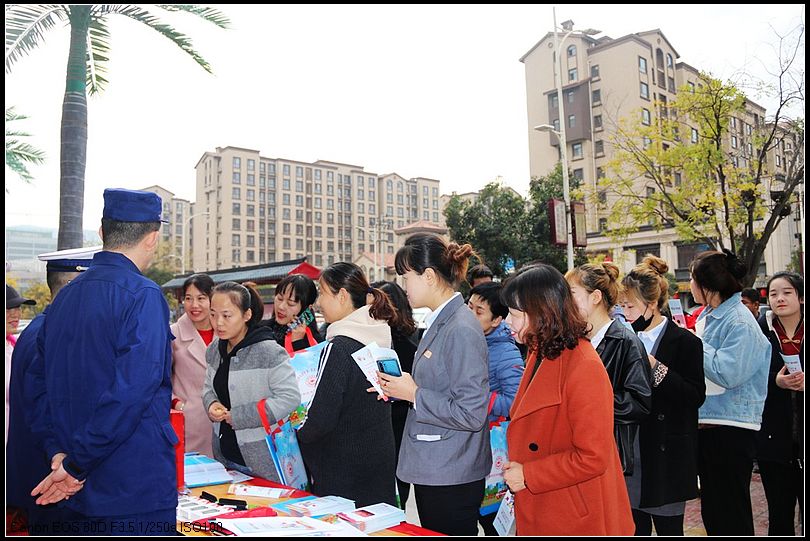 a6f5a81f7b3bcff1f645f0b80ae792c8.jpg nEO_IMG_IMG_2416.jpg