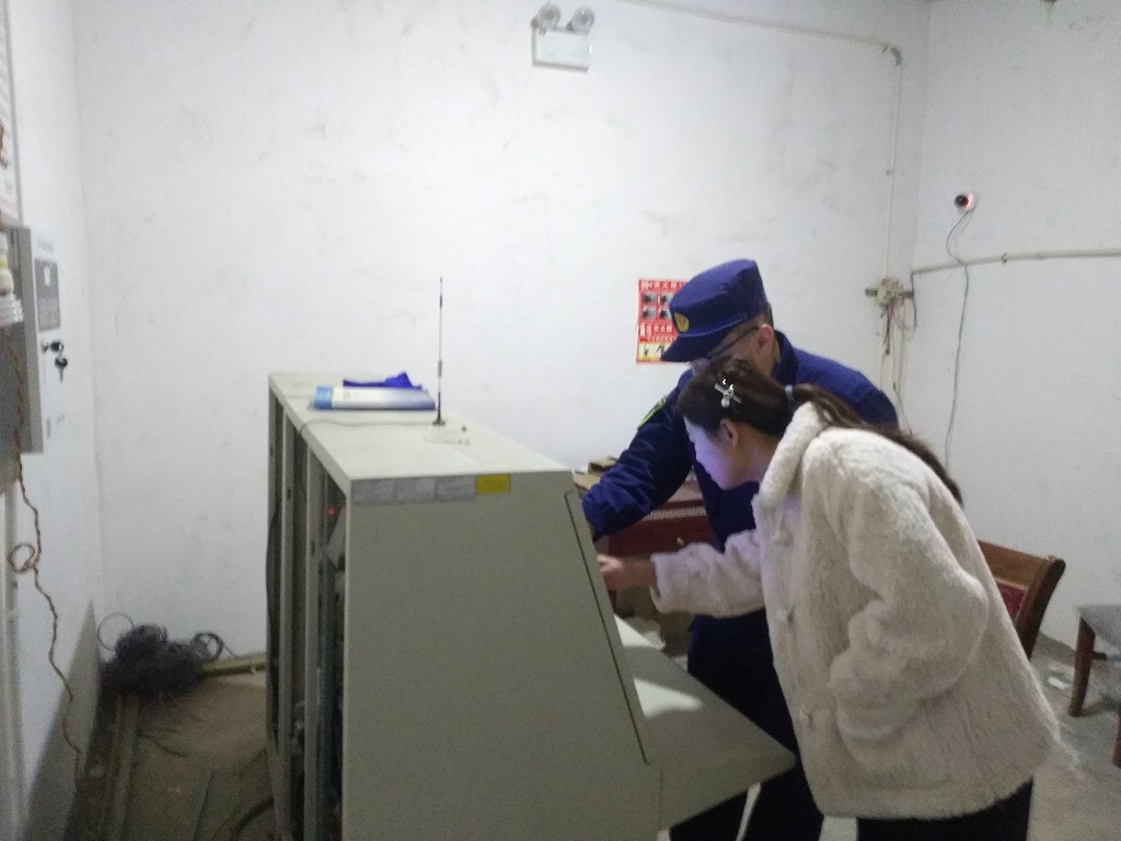 374dad919b3d9fe4317065c535e7175b.jpg 照片 (4).jpg