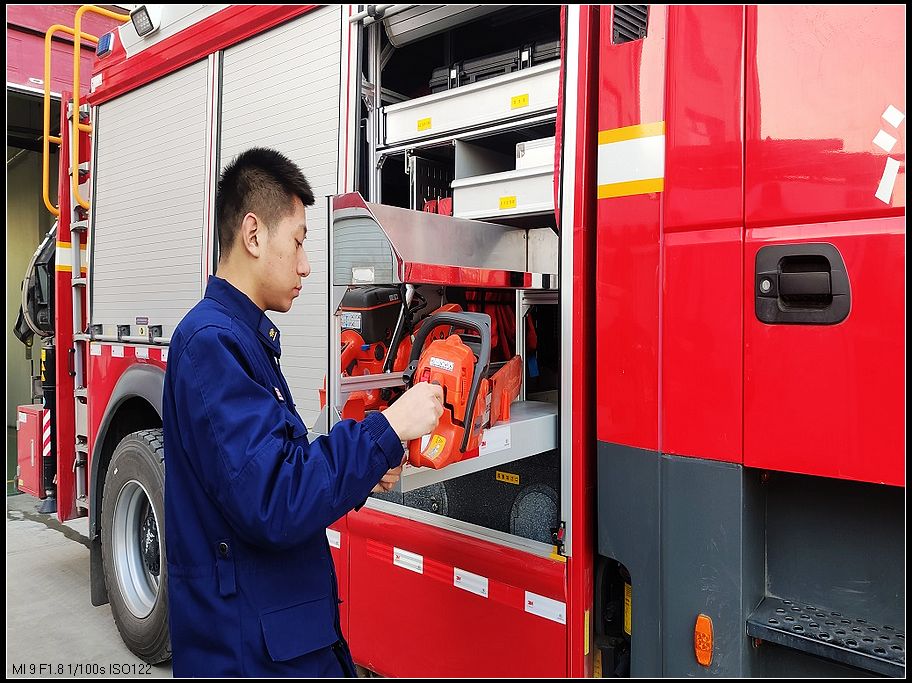 9610cf6ae1675c4240b6b55ad3c1ee88.jpg nEO_IMG_bf6492de56c18211a42c2f1e52d8bbe.jpg