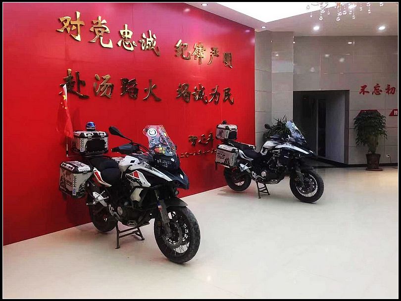 fe203dacf4086426b8fbe4a2528fe1e3.jpg nEO_IMG_4.jpg