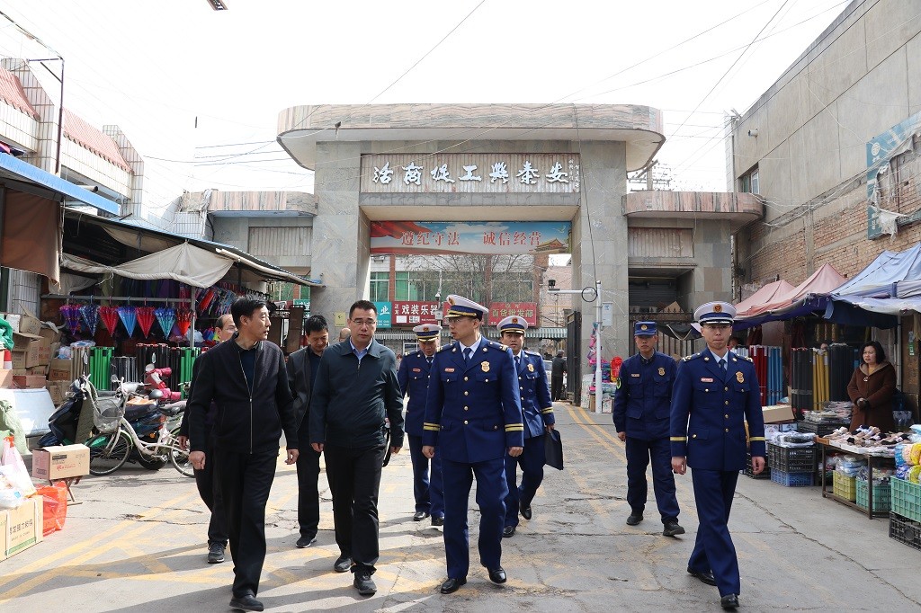 286826aa021cd172d23820fac1e7968d.jpg 天水支队主动上门服务指导消防安全重点单位火灾隐患整改工作 (1).jpg