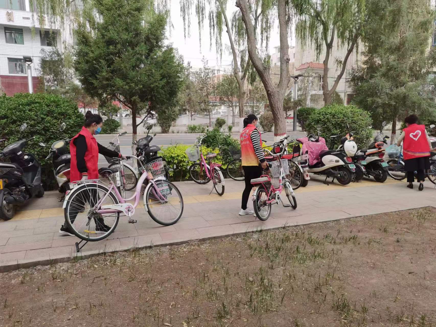 b8ee789f91e70be8082dfe22bdf22d7c.jpg 图二.jpg