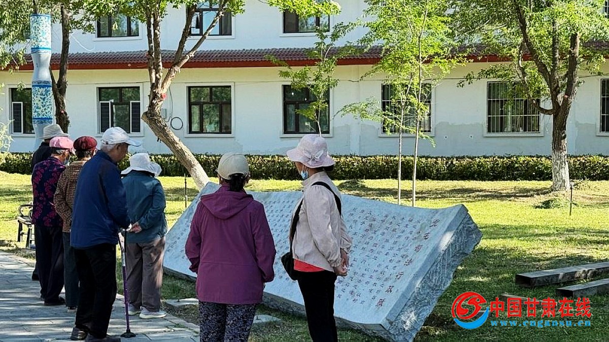 994d57aad893a395c2576d98006c855a.jpg nEO_IMG_8.jpg