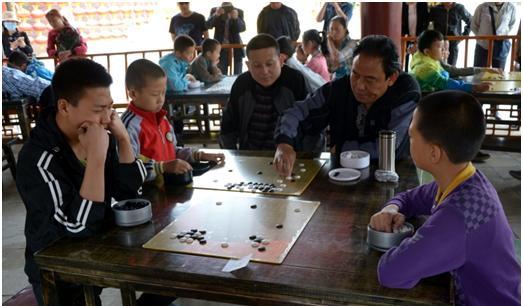 ��ʮ����ȫ���˶���Ⱥ�ڱ���Χ��ƽ��Ԥѡ���ڹ����վ����